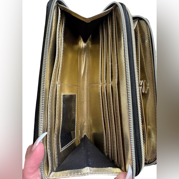 Steve Madden Black Croc-Embossed Zip-Around Wallet - Picture 8 of 8